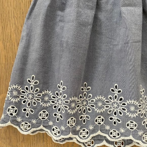 Gap girls' Chambray Eyelet Flippy Skirt - Picture 2 of 8